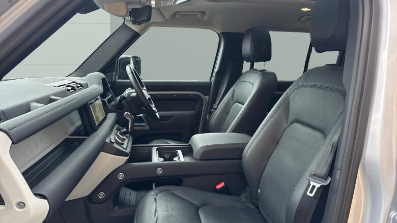 Land Rover Defender 3.0 D250 XS Edition 110 5dr Auto Diesel Estate